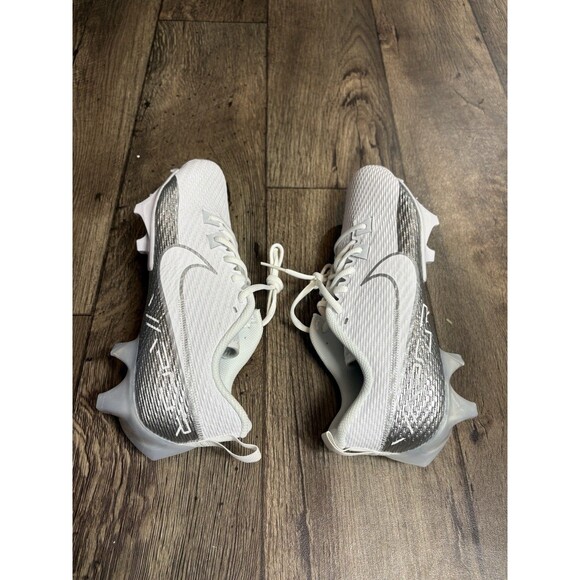 Nike Vapor Edge Speed 360 2 White Football Cleats Men's Size 9 DA5455-102 - Picture 4 of 7